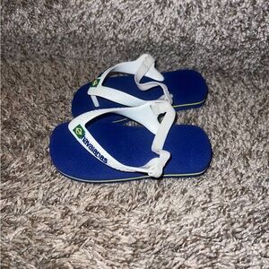 Havaianas Kids Flip Flops in Blue and White